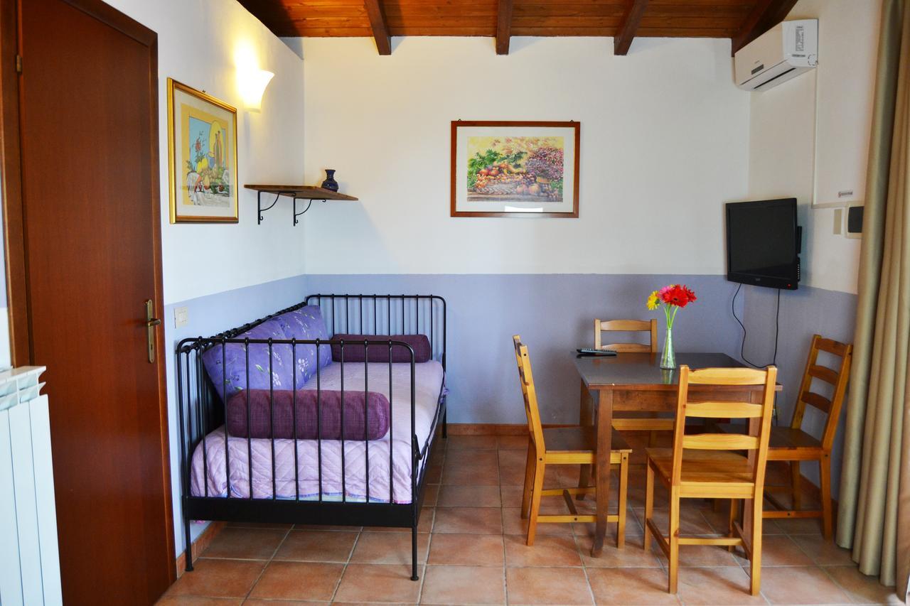 Tenuta Gran Paradiso Hotel Palombara Sabina Bagian luar foto